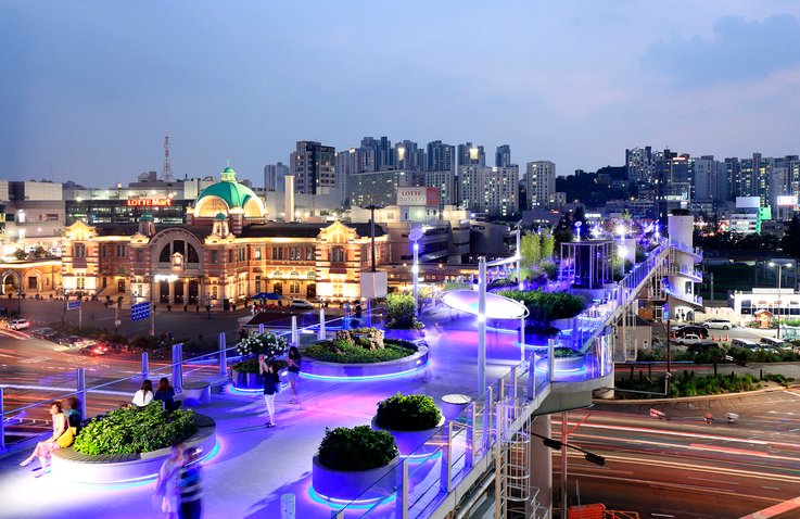 Seoullo 7017 Skygarden, observatories in Seoul for an indoor date