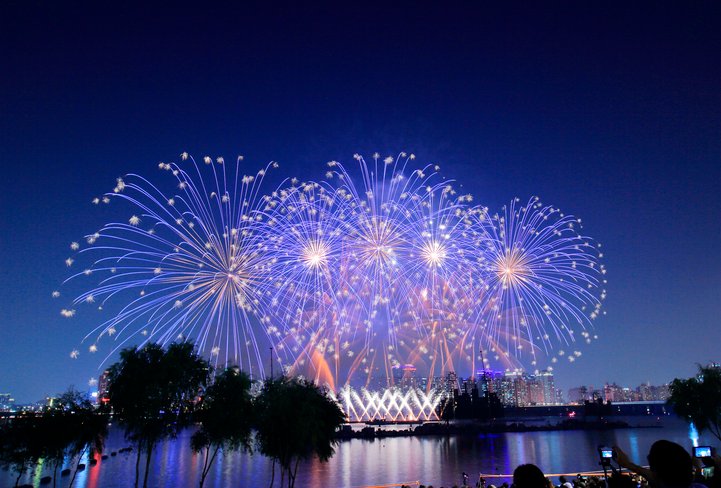 Han River Music Fireworks Cruise