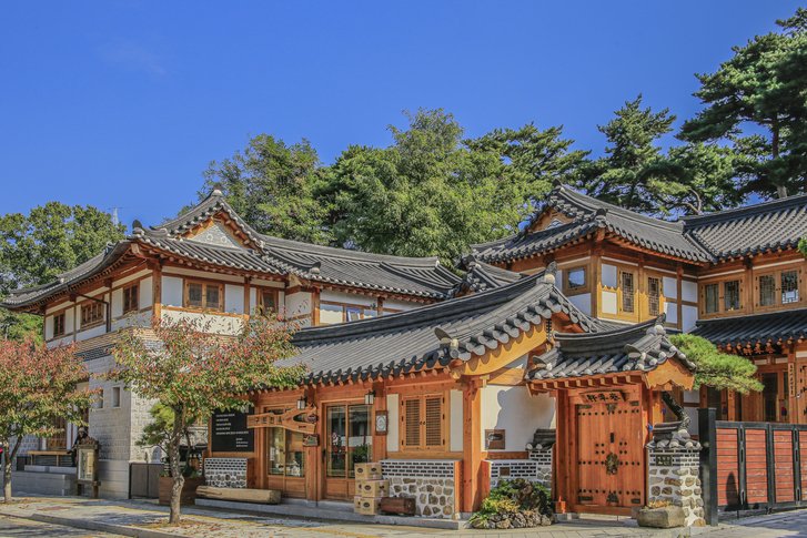 Hanok: Korea's Traditional Architectural Marvel